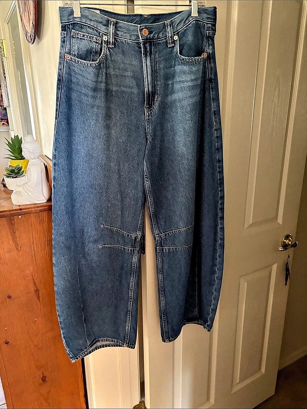 GAP Wide Leg Barrel Jeans Blue Waist 28 Like New